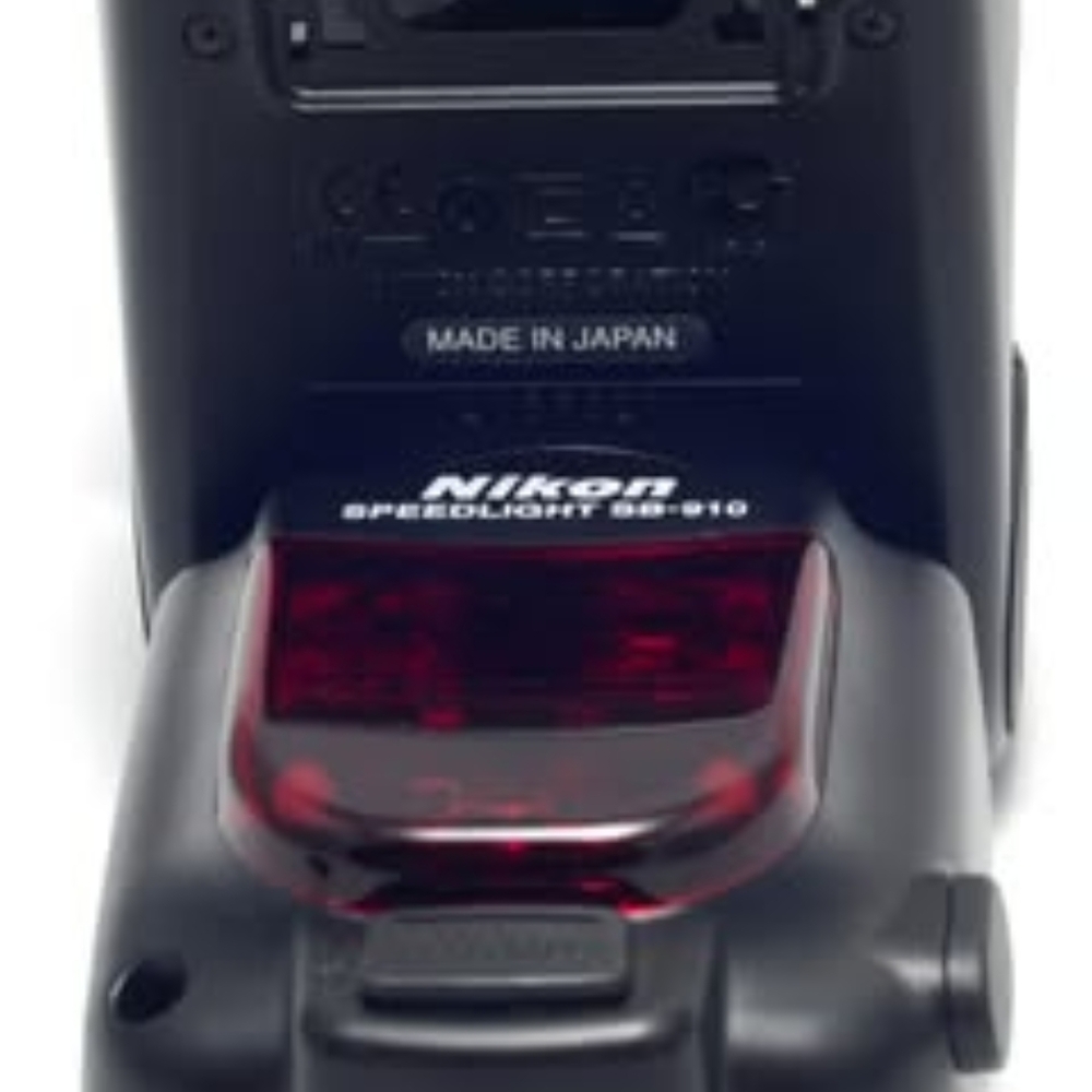 Nikon Black Speedlight Flash - Picture 2 of 5